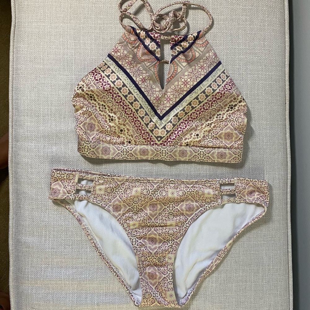 Womens Athleta Swimsuit